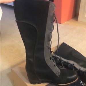 RARE Sorel Cate the Great boots.
